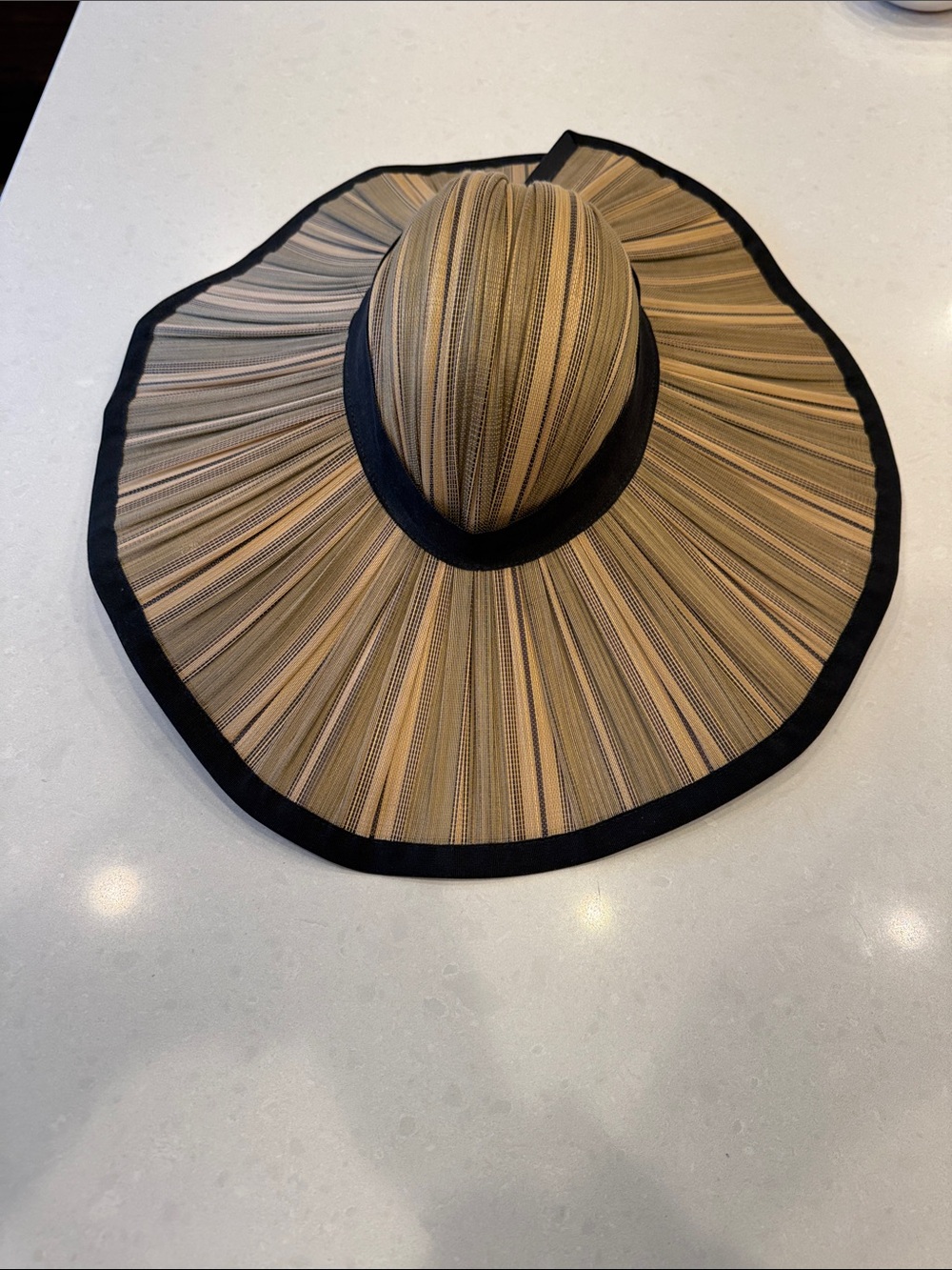 Striped Wide-Brim Sun Hat with Black Trim